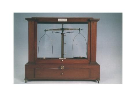 Balance de précision